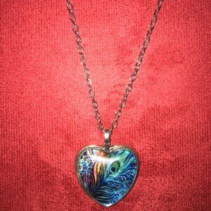 Feather Design Cabochon Glass Heart Shape Pendant Fashion Jewelry Necklace